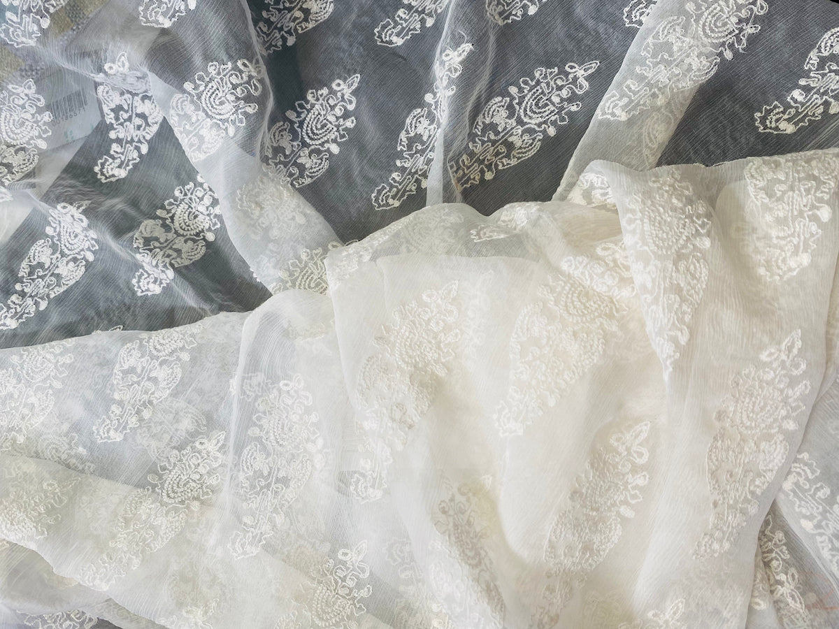 NEW Lady Di Novelty Bridal Couture 100% Silk Crinkle Chiffon Lace Fabric - Fancy Styles Fabric Pierre Frey Lee Jofa Brunschwig & Fils