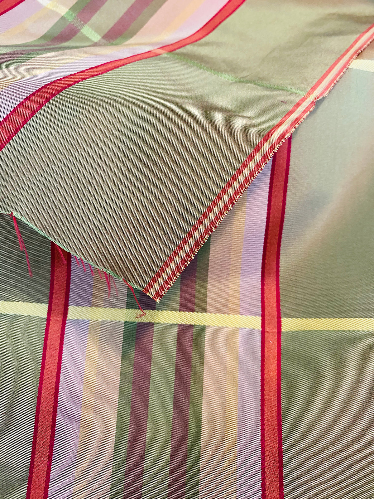 NEW! Lady Deborah 100% Silk Taffeta Plaid Tartan Ribbon Fabric- SB_1_19 - Fancy Styles Fabric Pierre Frey Lee Jofa Brunschwig & Fils