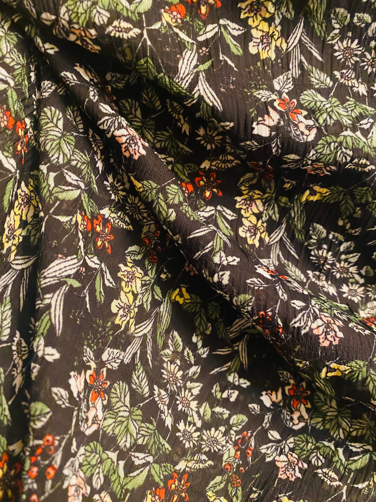 NEW Lady Danica Crepe Floral Lightweight Dress Fabric - Black - Fancy Styles Fabric Pierre Frey Lee Jofa Brunschwig & Fils