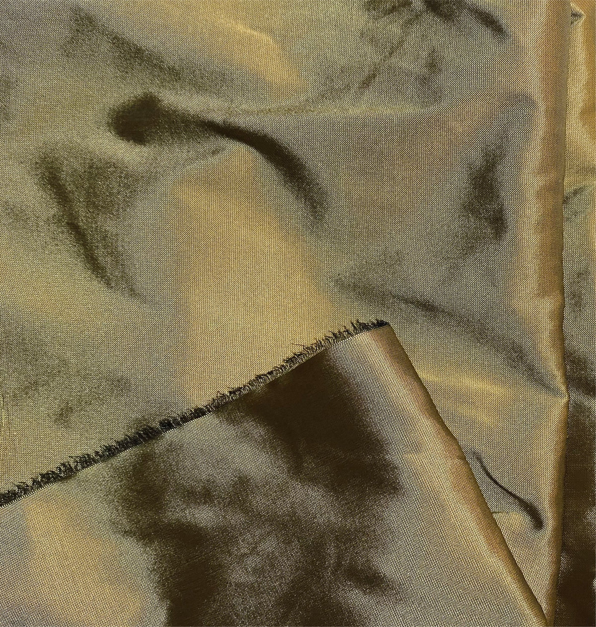NEW Lady Frank Light Designer “Faux Silk” Taffeta Fabric Made in Italy Gold - Fancy Styles Fabric Pierre Frey Lee Jofa Brunschwig & Fils