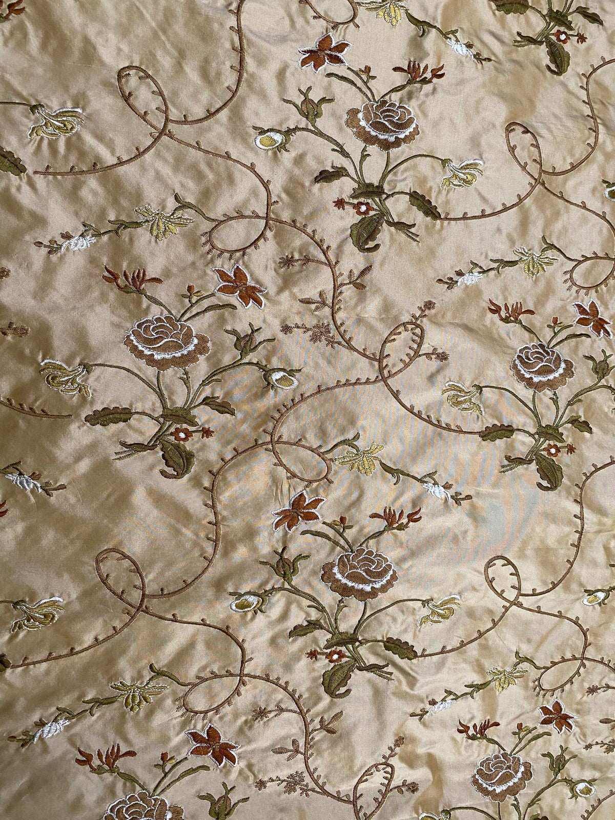 Fat Quarter: Queen Dragonia Novelty 100% Silk Dupioni Embroidered Floral Fabric - Gold - Fancy Styles Fabric Pierre Frey Lee Jofa Brunschwig & Fils